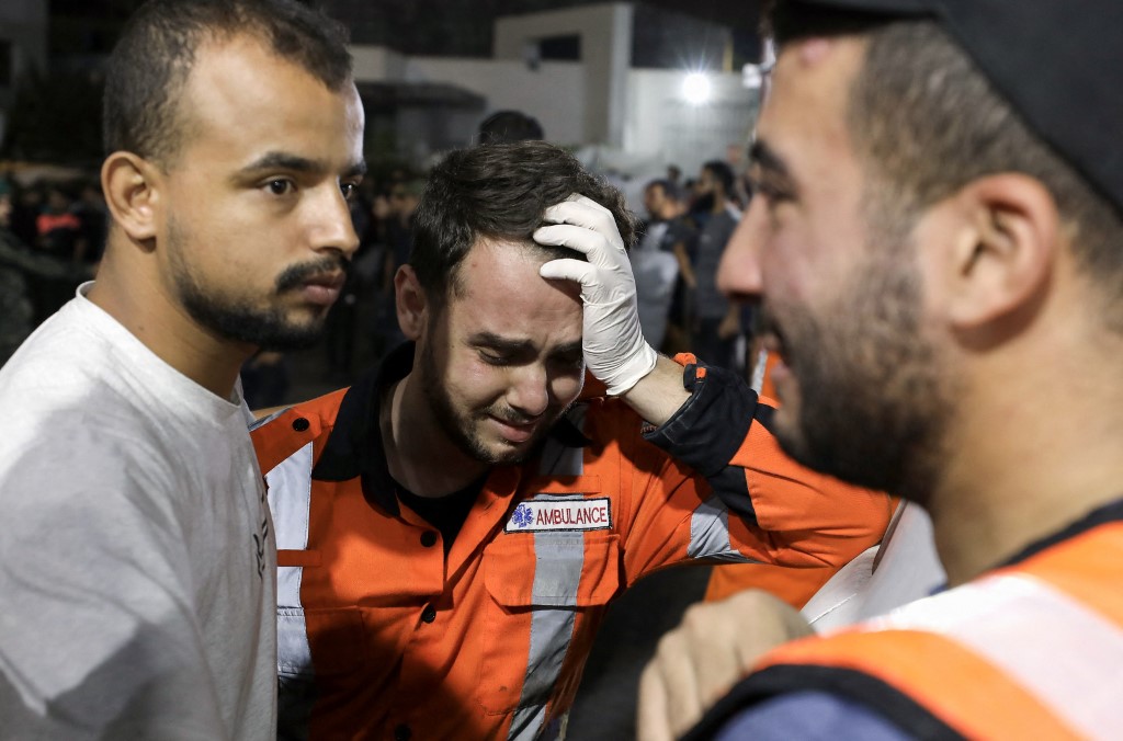 Γάζα: «Επιθανάτια αγωνία χωρίς μορφίνη και οξυγόνο» – Η μαρτυρία αμερικανίδας γιατρού