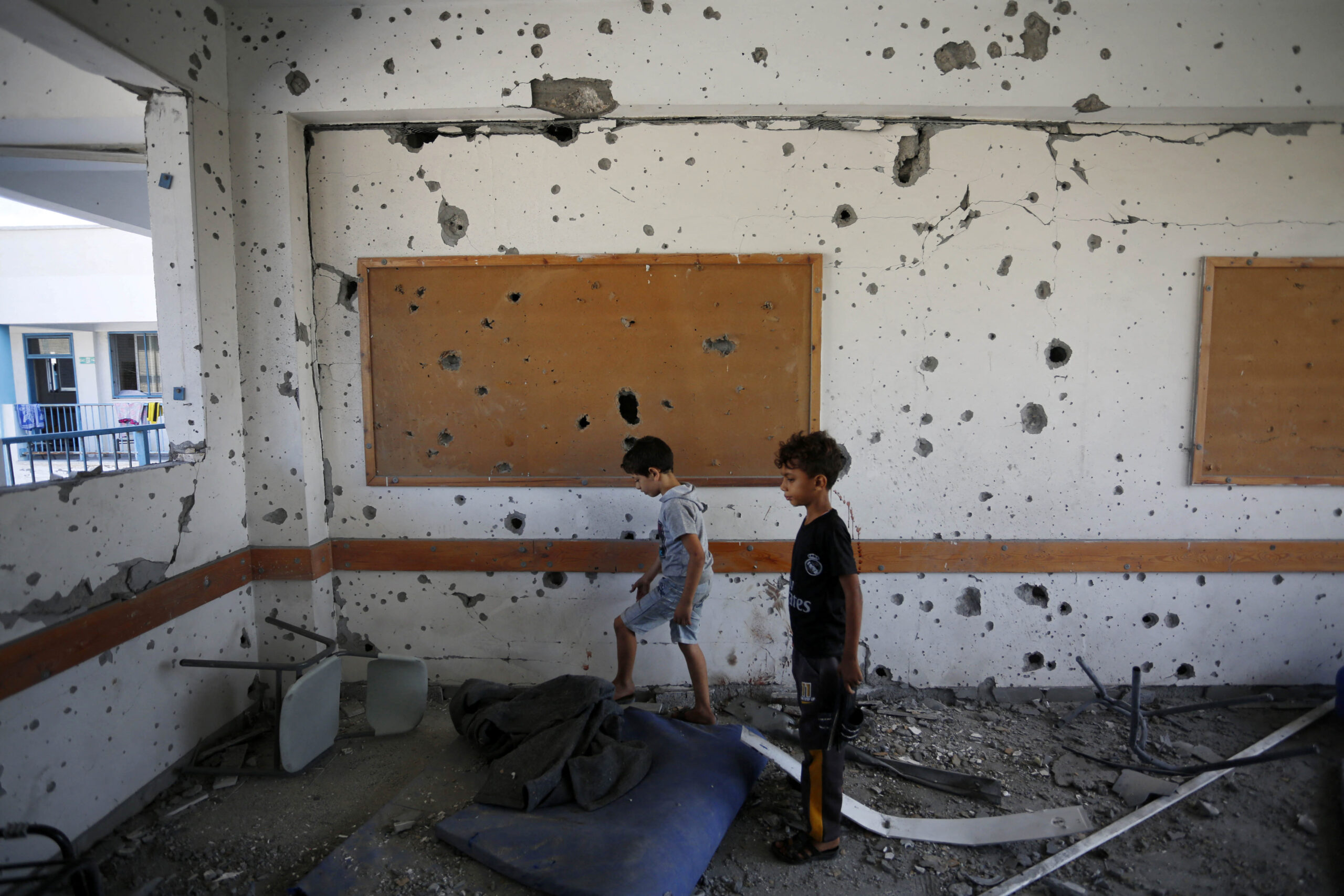 Συνεχίζεται ο ισραηλινός βομβαρδισμός σε ολόκληρη τη Γάζα – 1.524 νεκρά παιδιά από τις 7 Οκτωβρίου