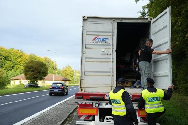 Πολωνία, Τσεχία και Αυστρία εισάγουν ελέγχους στα σύνορα με τη Σλοβακία