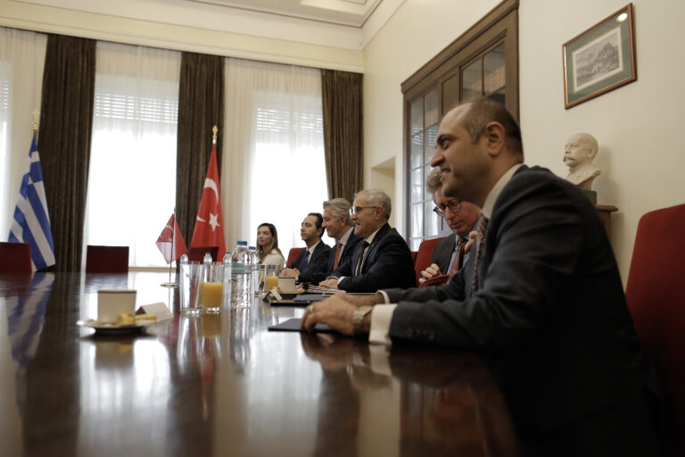 Συνέχιση του διαλόγου Ελλάδας – Τουρκίας με σκοπό την επίτευξη συναντίληψης