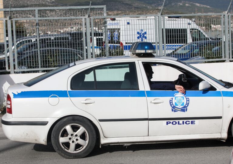 Θεσσαλονίκη: Δύο συλλήψεις για παράνομη μεταφορά αλλοδαπών