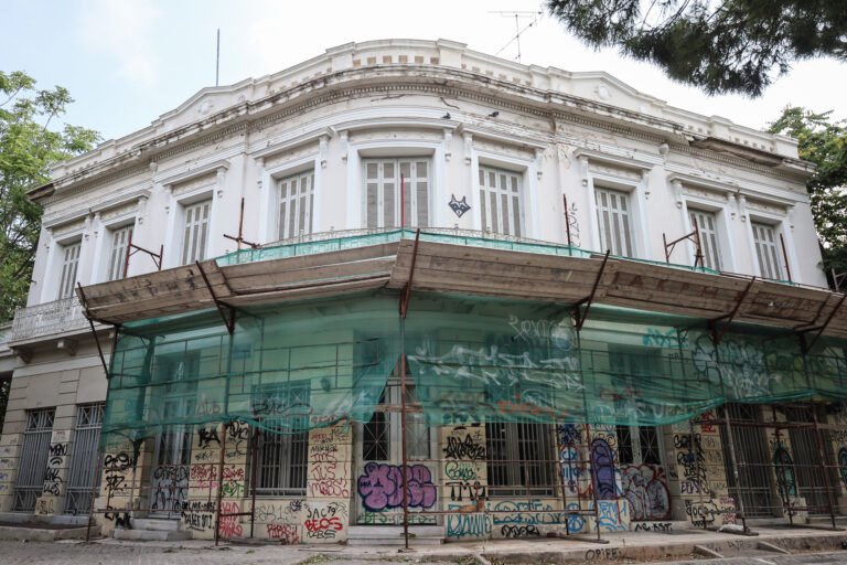 ΥΠΠΟ: Η Επιτροπή Αναστολών του ΣτΕ απέρριψε αμετάκλητα το αίτημα του Συλλόγου Ελλήνων Αρχαιολόγων σχετικά με το κτίριο επί της Ερμού 134-136