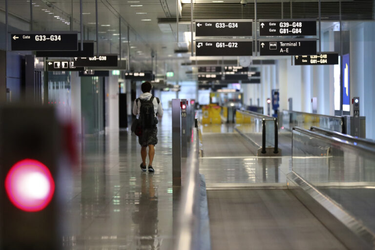 Γερμανία: Αποκαθίστανται οι πτήσεις στο αεροδρόμιο του Αμβούργου