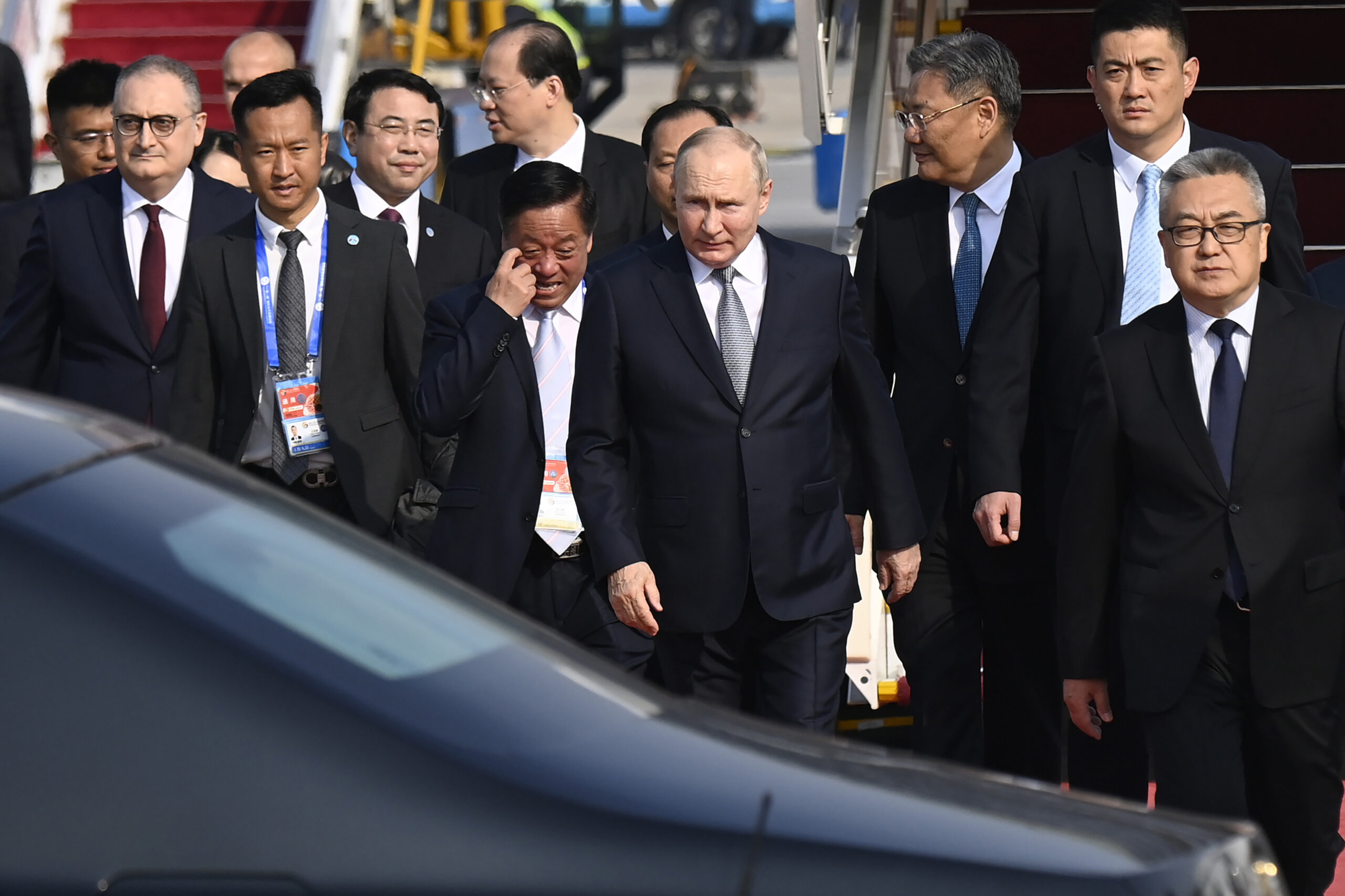 Την Κίνα επισκέπτεται ο Βλαντίμιρ Πούτιν – Συνάντηση με τον Κινέζο ομόλογό του