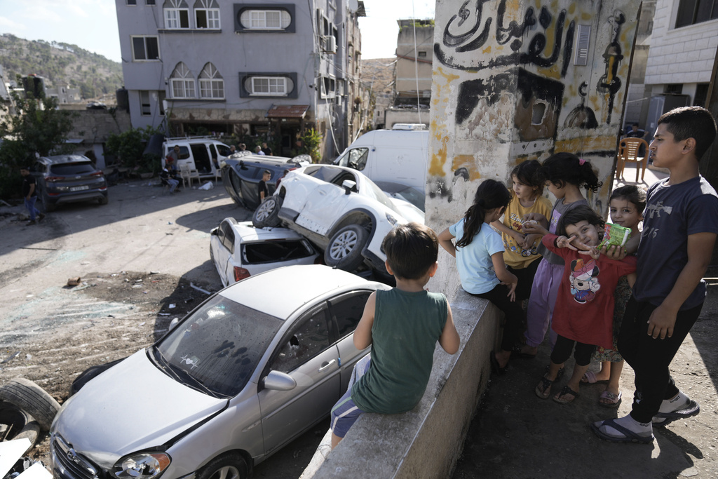 Επιδρομές στη Δυτική Όχθη: Τα παιδιά υποσυνείδητα κοιμούνται πλέον με τα χέρια ψηλά