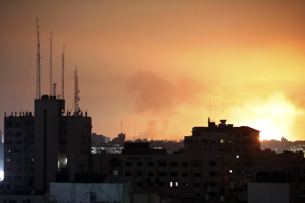 «Σφοδρές μάχες» στη βόρεια Λωρίδα της Γάζας λέει η Χαμάς – «Αντιμετωπίσαμε τρομοκράτες που βγήκαν από τούνελ» αναφέρει το Ισραήλ