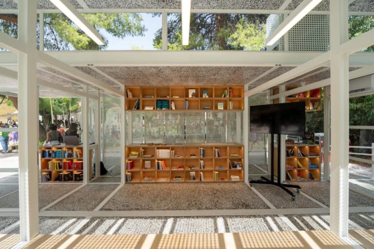 Athens Book Space: Οι δωρεάν δράσεις του Οκτωβρίου με επίκεντρο το βιβλίο στο Πάρκο Ελευθερίας