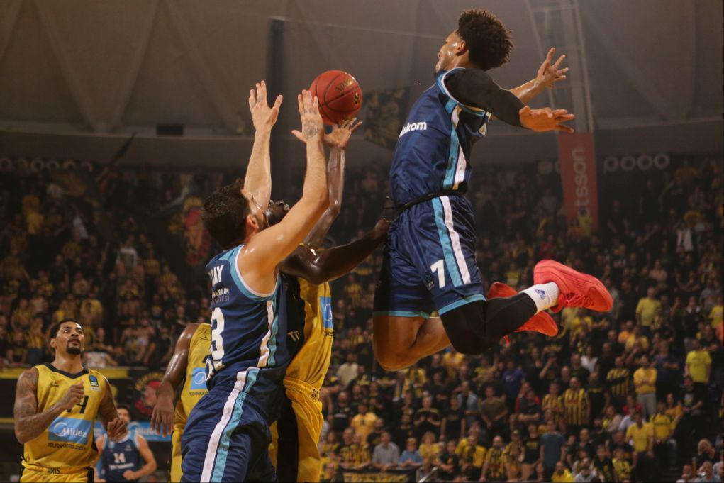 EuroCup: Νίκη-θρίλερ 68-66 του Άρη επί της Τουρκ Τέλεκομ