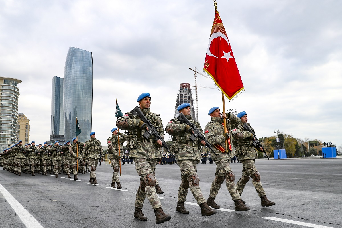 Αζερμπαϊτζάν: Κοινές ασκήσεις με την Τουρκία στα σύνορα με την Αρμενία