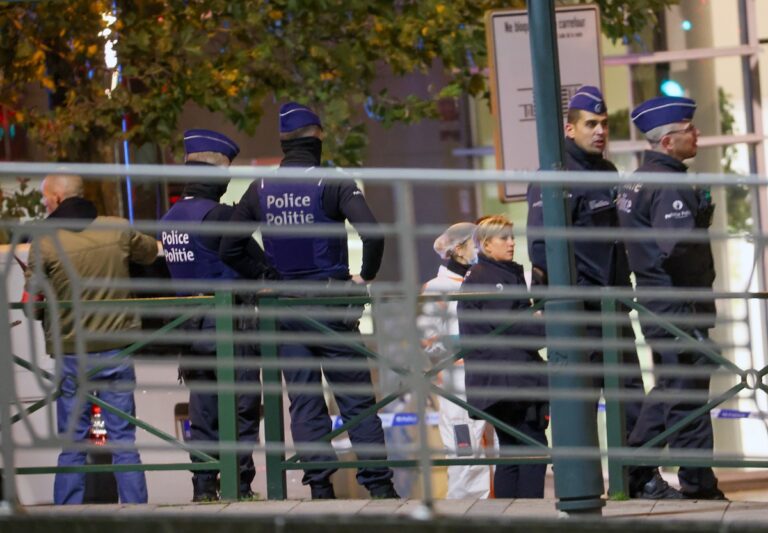 Χρ. Δουλκερίδης (Δήμαρχος Ιξέλ) στο Πρώτο: Ένας τρελός, τρομοκράτης δεν μπορεί να μάς χτυπήσει τις αξίες – Ανοιχτά σχολεία και υπηρεσίες (audio)