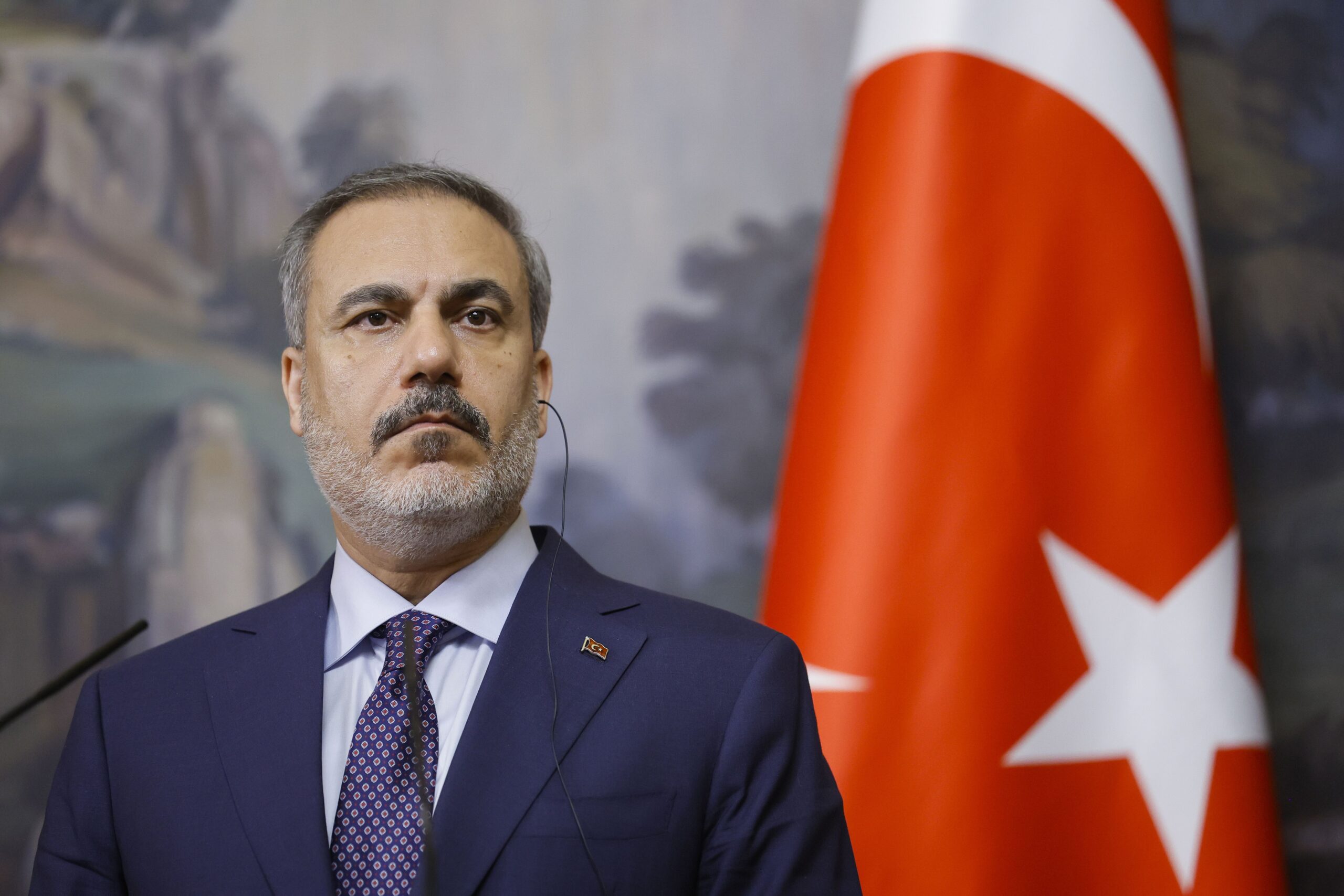 Φιντάν: Προτείνει μηχανισμό εγγυήσεων με την Τουρκία εγγυήτρια χώρα του παλαιστινιακού κράτους