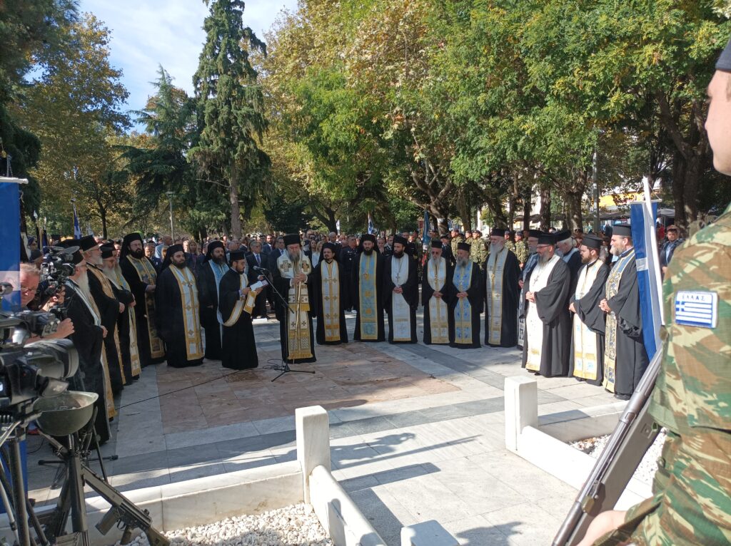 Σέρρες: Με λαμπρότητα και πλήθος κόσμου η παρέλαση για την 28η Οκτωβρίου