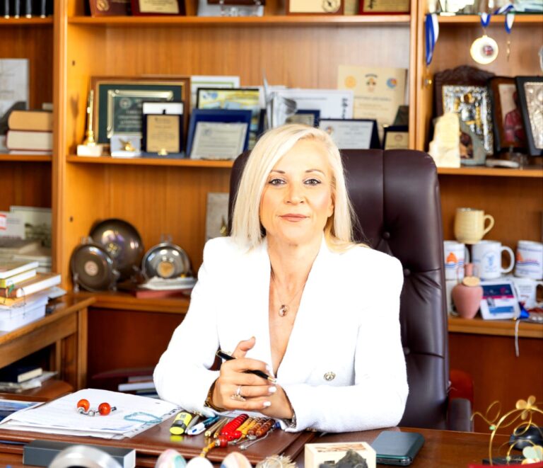 Δ. Κολυνδρίνη: ” Ήμασταν και είμαστε κατηγορηματικά αντίθετοι στην εγκατάσταση ανεμογεννητριών στην Κάρλα”