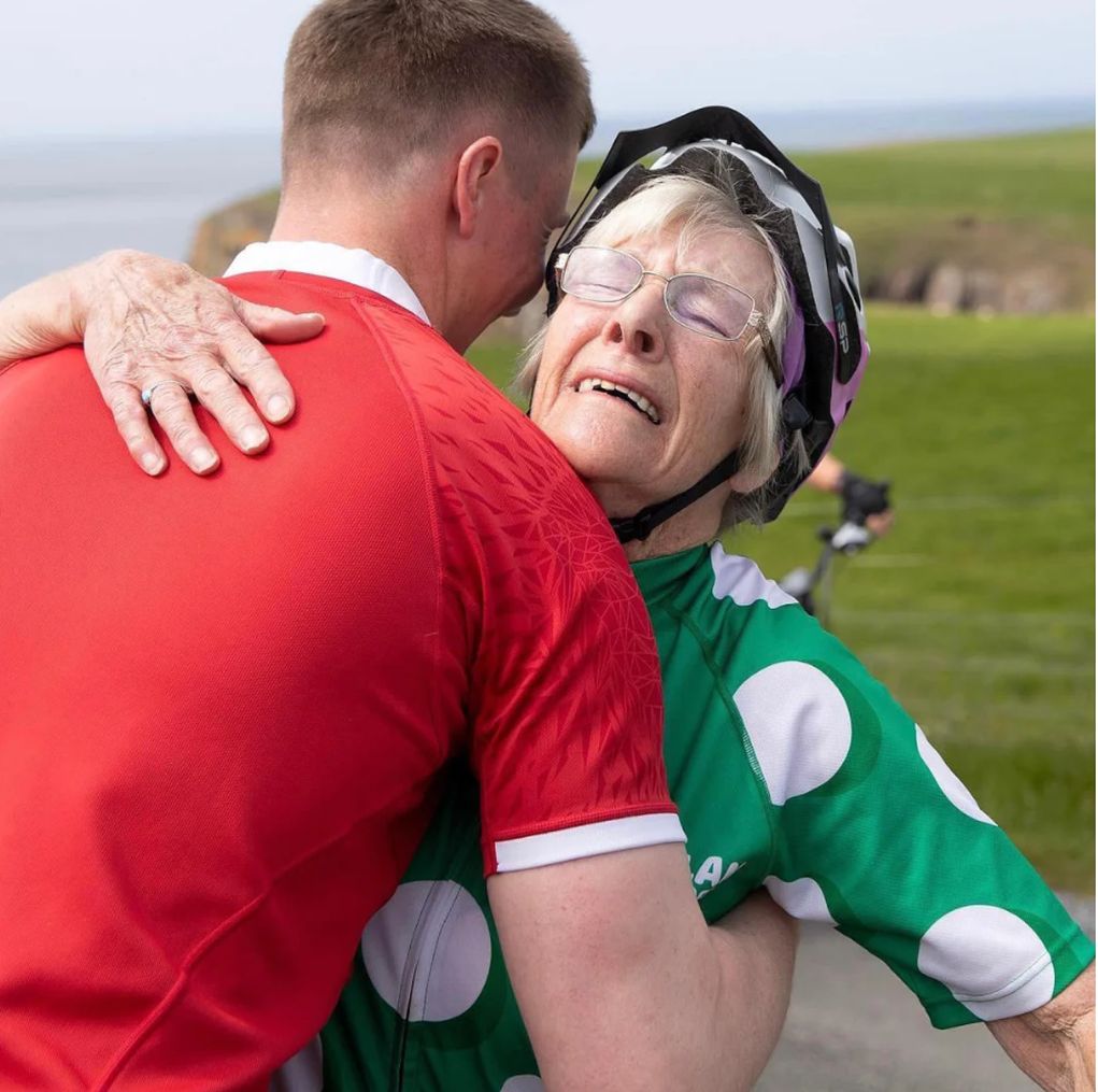 Γιαγιά 85 ετών διένυσε 1000 μίλια με ποδήλατο στη Σκωτία – «Χωρίς αυτό δεν θα ήθελα να ζήσω»