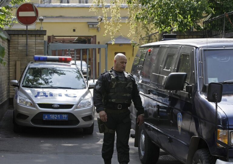 Ρωσία: Καταγγέλλεται απόπειρα ομαδικής δηλητηρίασης πιλότων – Ο δράστης ανακρίνεται από τις δυνάμεις ασφαλείας