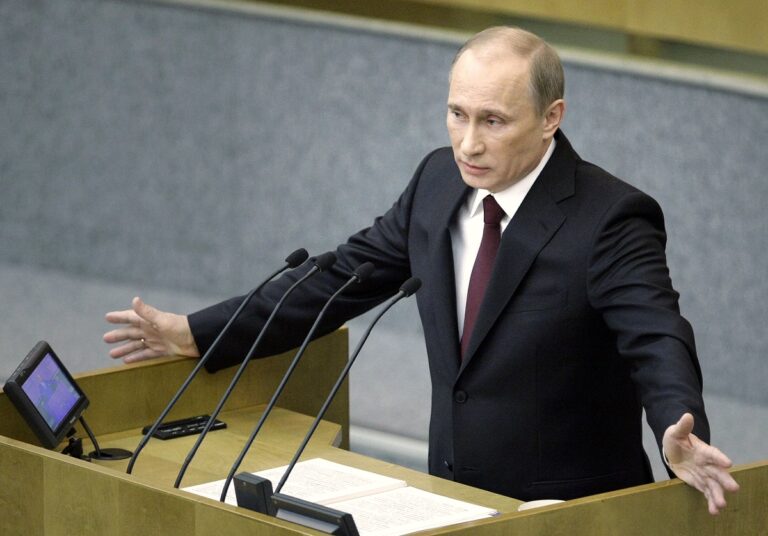  Β. Πούτιν: Κατηγορεί ΗΠΑ και δυτικές χώρες για αλαζονική συμπεριφορά και για απώλεια των ηγετών τους της αίσθησης της πραγματικότητας