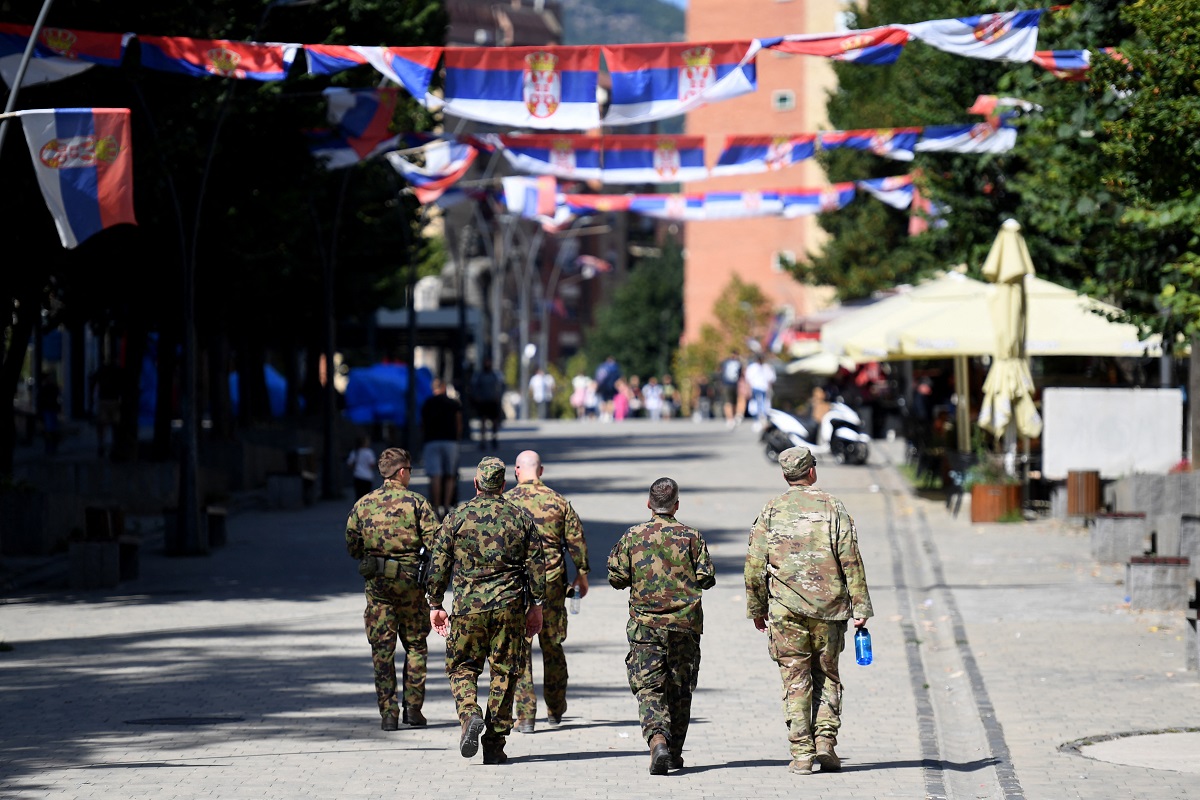 Κόσοβο: Άγημα 100 στρατιωτικών στέλνει η Ρουμανία για να ενισχύσει την ειρηνευτική δύναμη του ΝΑΤΟ