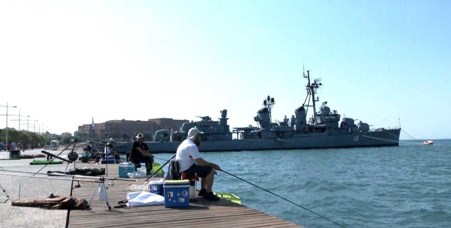 Αγώνες αθλητικής αλιείας στην παραλία Θεσσαλονίκης