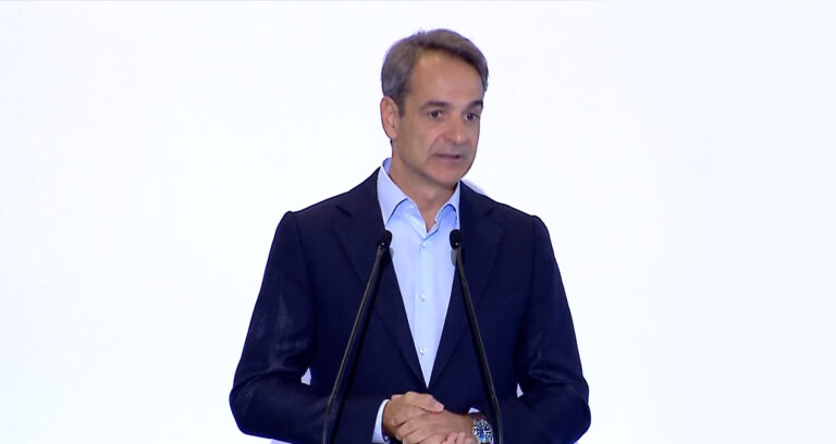 Live η ομιλία του Πρωθυπουργού στο Οργανισμό Λιμένος Ηγουμενίτσας