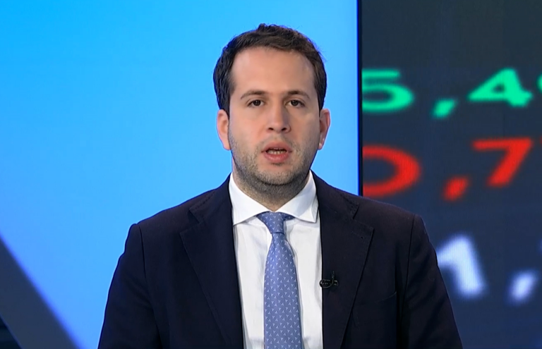 Ο. Τσάπαλος: Βαριά πρόστιμα για παραβάσεις από τους servicers – Πότε μπορεί να υπάρξει επιπλέον «κούρεμα» έως 28% στα δάνεια και μείωση επιτοκίου στο 3%