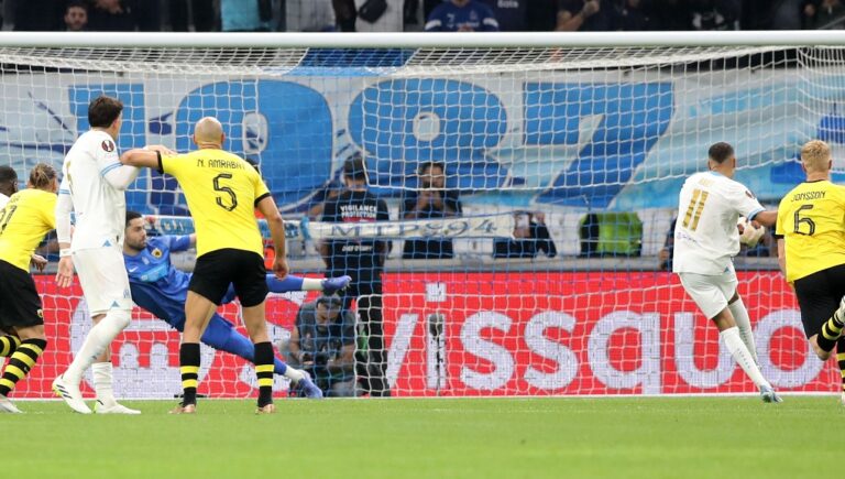 “Τζάμπα” ήττα 3-1 στη Μασσαλία η ΑΕΚ από ένα τραγικό λάθος του Στάνκοβιτς