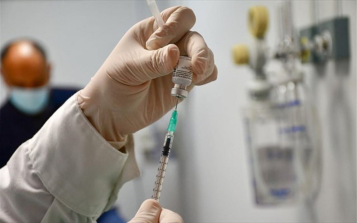Τι συνιστούν οι γιατροί για τα εμβόλια γρίπης και κορονοϊού – Η Ματίνα Παγώνη στην ΕΡΤ