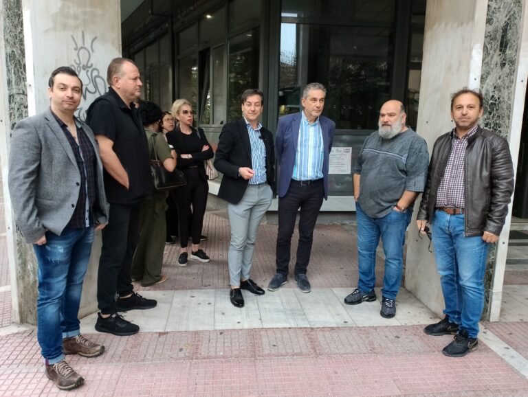Στις 26/10 οι δηλώσεις Καλογιάννη για το παζάρι της Λάρισας – Διαμαρτυρία εμπόρων στον δήμο