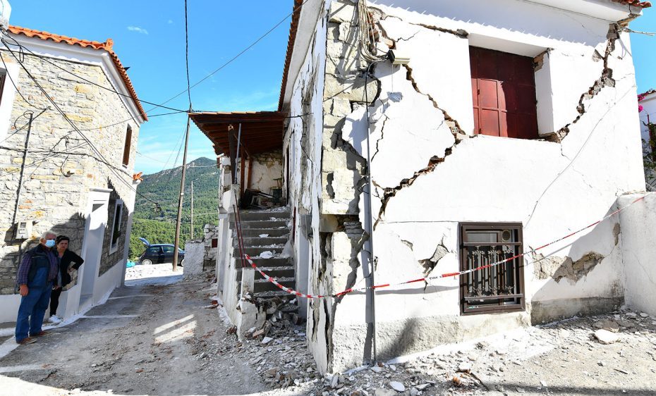 Σάμος: Ανακοινώθηκε η παράταση ενός έτους για την κατάθεση των φακέλων των σεισμόπληκτων