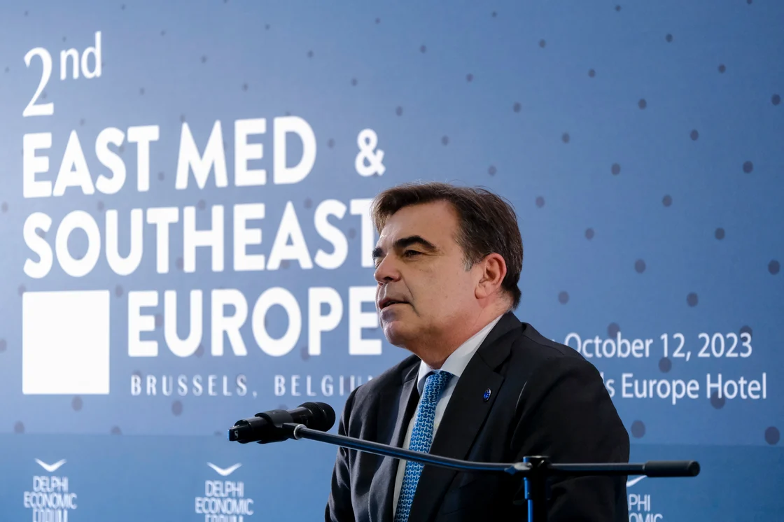 2ο Συνέδριο Αν. Μεσογείου & ΝΑ Ευρώπης – Σχοινάς: H Tουρκία πρέπει να επιλέξει αν είναι με τις αξίες της ΕΕ και του ΝΑΤΟ ή με τη Ρωσία, το Ιράν, τη Χαμάς και τη Χεζμπολάχ