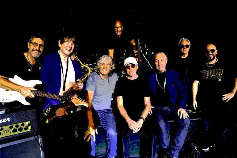 Οι Dire Straits Legasy έρχονται στην Ελλάδα για δύο συναυλίες, σε Αθήνα και Θεσσαλονίκη