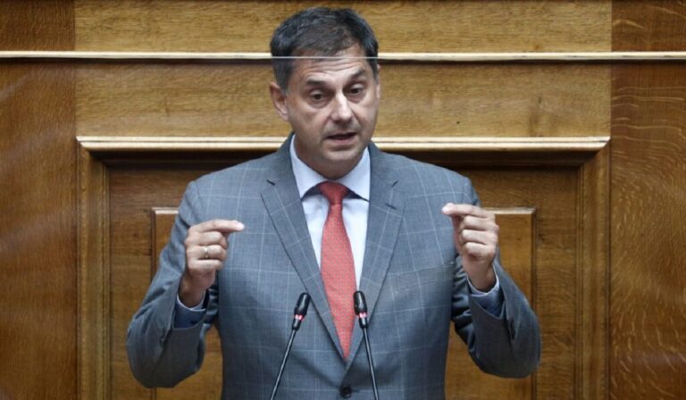 Χ. Θεοχάρης: Έρχονται μέτρα για την αντιμετώπιση του λαθρεμπορίου – Σε πραγματικό χρόνο θα παρακολουθούνται οι συναλλαγές