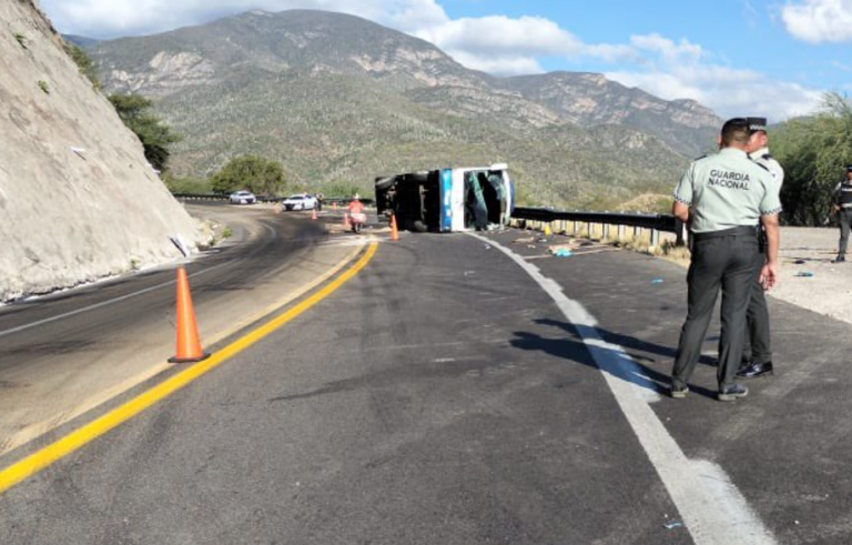 Μεξικό: 18 νεκροί από ανατροπή λεωφορείου με μετανάστες – Τρία παιδιά μεταξύ των θυμάτων