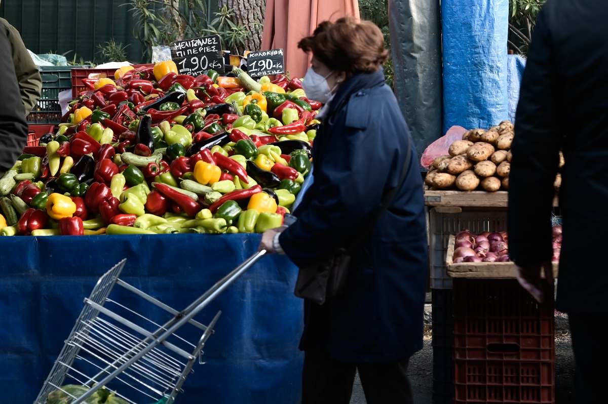 ΣΤΙΓΜΙΟΤΥΠΑ ΑΠΟ ΛΑΙΚΗ ΑΓΟΡΑ (ΜΙΧΑΛΗΣ ΚΑΡΑΓΙΑΝΝΗΣ/EUROKINISSI)