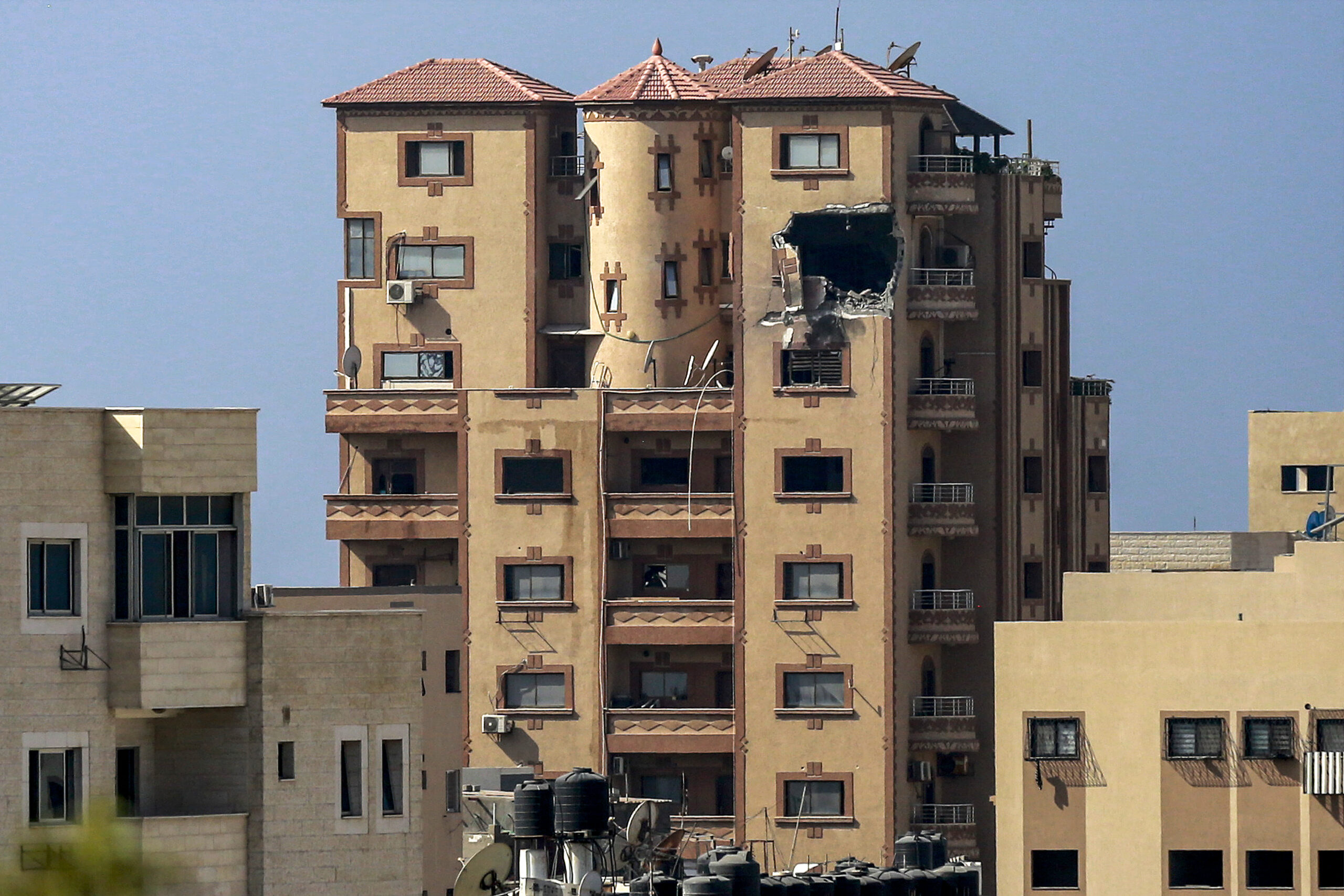 Live: Κλιμακώνονται οι χερσαίες επιχειρήσεις στη Γάζα – Εντείνονται οι βομβαρδισμοί και στον Λίβανο