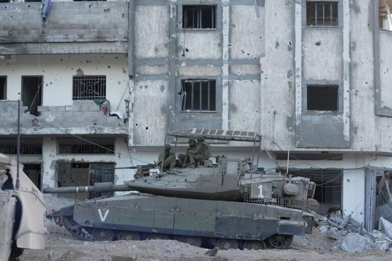 Α. Κλάψης, καθηγητής Διπλωματίας για πόλεμο στη Μ. Ανατολή: Δύσκολο να υπάρξει ειρηνικό τέλος, δεν είμαι σίγουρος πως θα εξοντωθεί πλήρως η Χαμάς