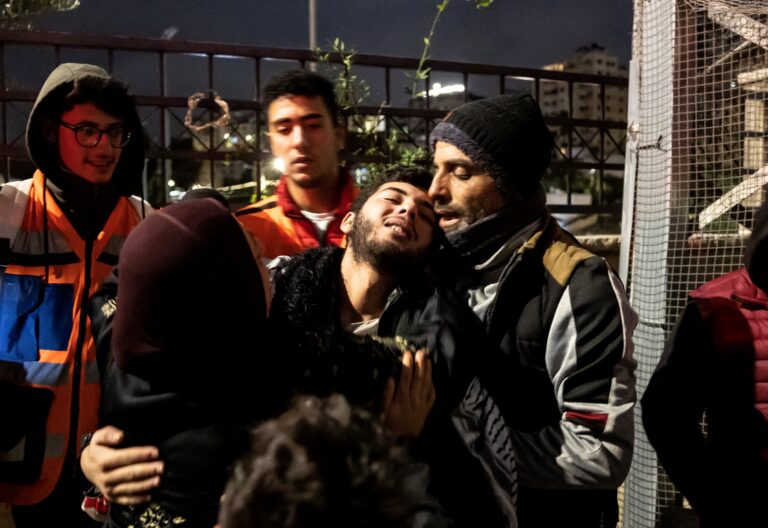 Η Χαμάς παρέδωσε την 5η ομάδα ομήρων στον Ερυθρό Σταυρό – Η ΕΡΤ στο εμπόλεμο Ισραήλ