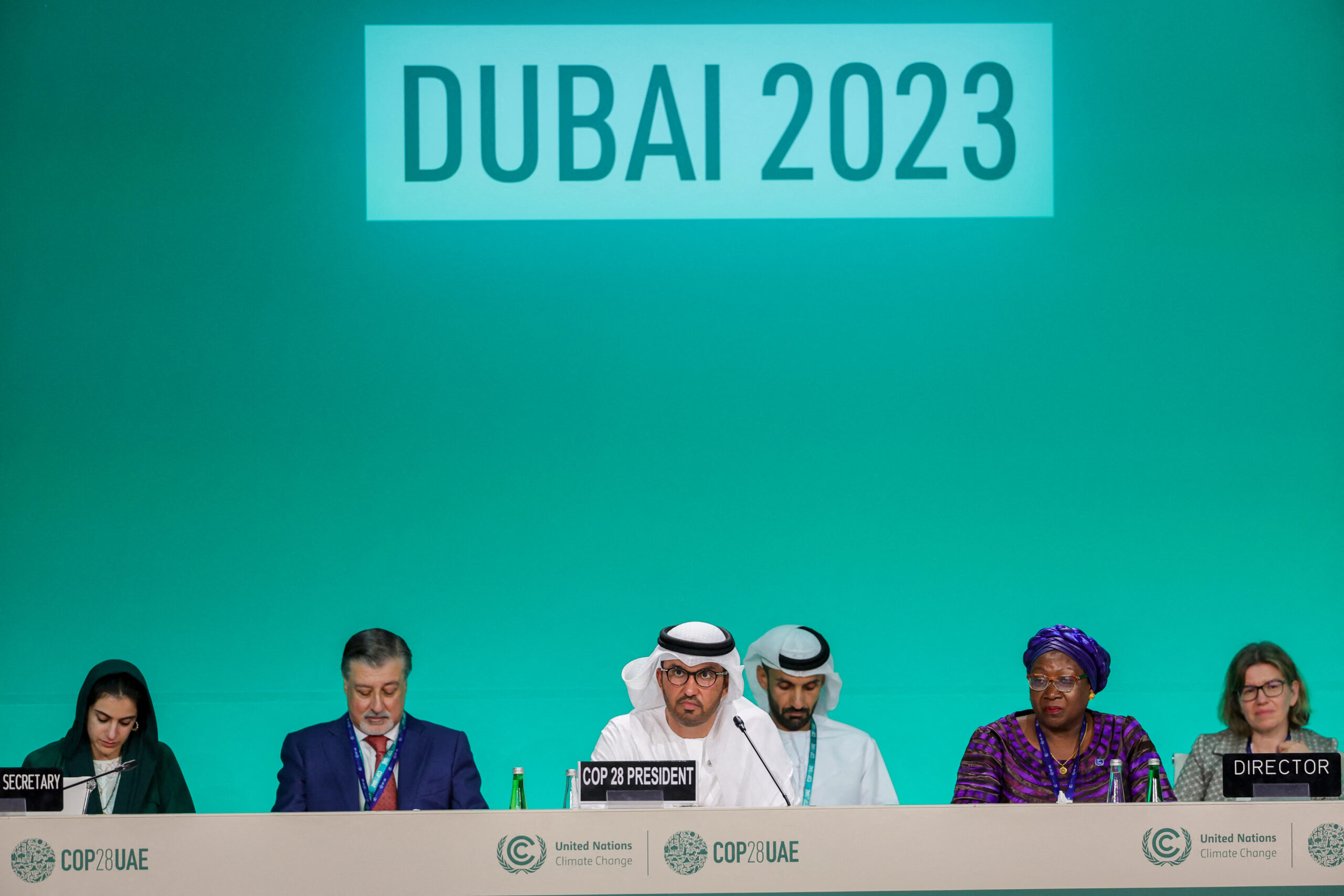 COP28: Οι συμμετέχουσες χώρες ενέκριναν συμφωνία για τη δημιουργία ταμείου για τις κλιματικές καταστροφές – Τι προβλέπει