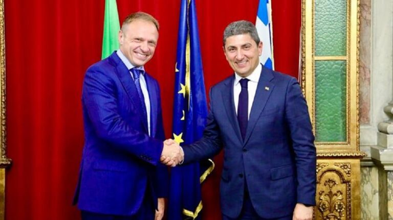 Συμφωνία Αυγενάκη με τον Ιταλό ομόλογό του Lollobrigida για EUMED-9 και για αγροτικά θέματα