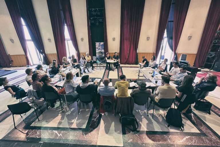 «Βίρα τις άγκυρες» των Θανάση Παπαθανασίου & Μιχάλη Ρέππα- Έρχεται στο Θέατρο Εταιρείας Μακεδονικών Σπουδών