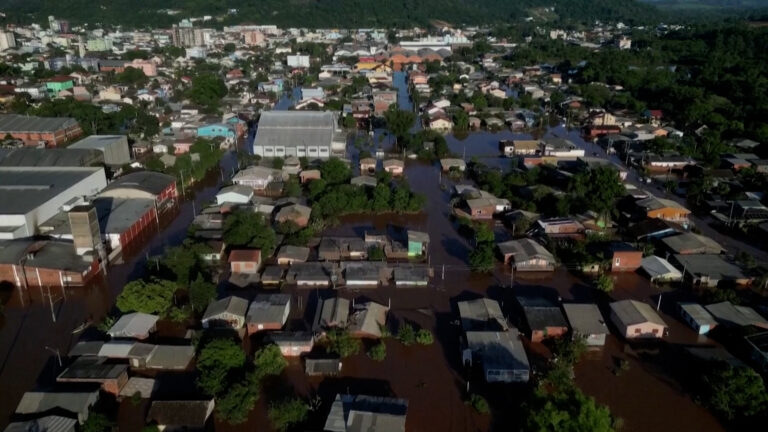 Βίντεο από τις πλημμύρες στη Βραζιλία που κόστισαν τη ζωή σε τέσσερις ανθρώπους