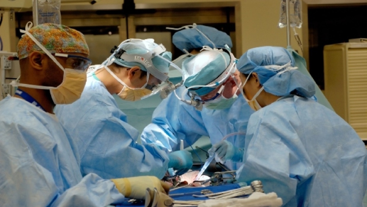 ΗΠΑ: Έγινε η πρώτη μεταμόσχευση ολόκληρου οφθαλμικού βολβού σε ασθενή