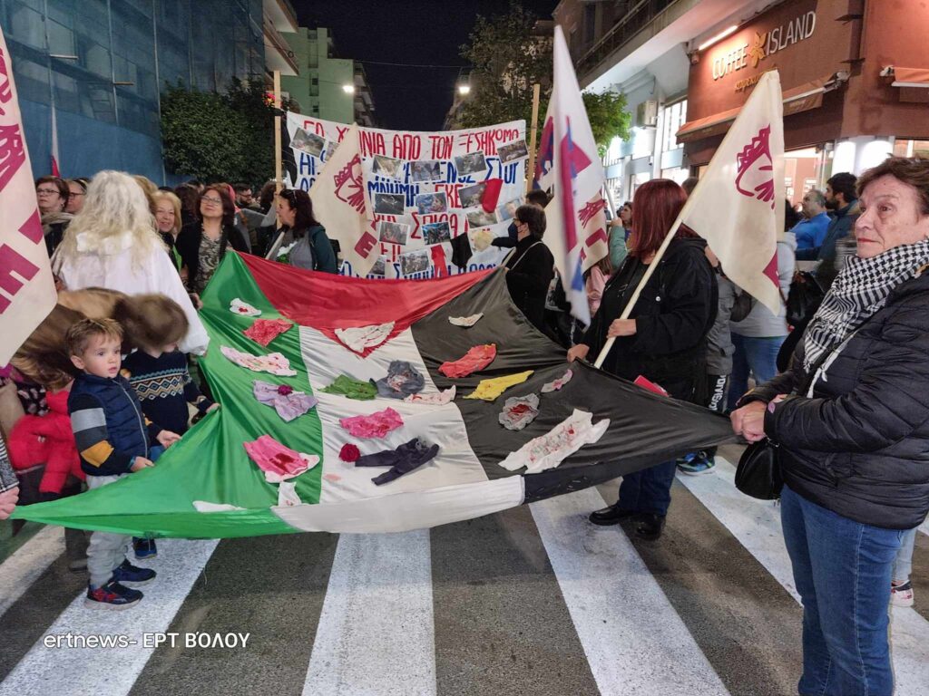 Βόλος: Μαζική ειρηνική πορεία για την επέτειο των 50 χρόνων από το Πολυτεχνείο