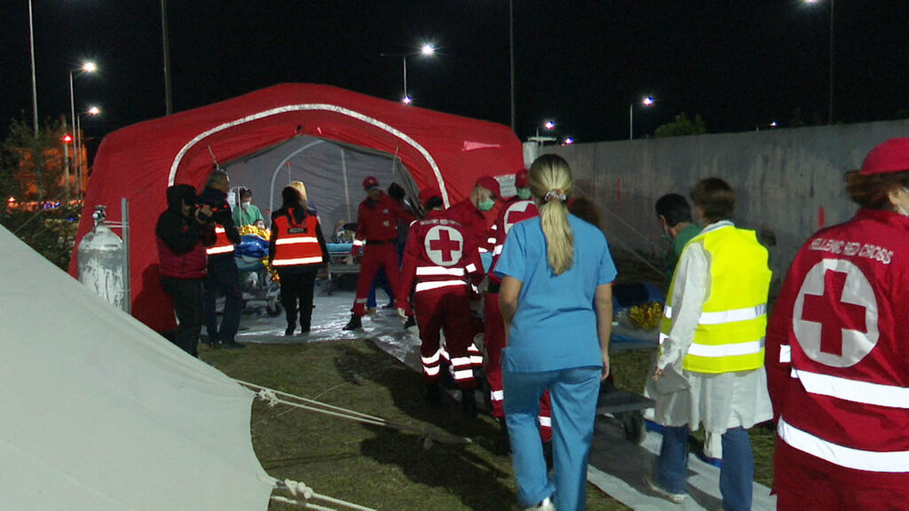 Καρέ καρέ το σενάριο άσκησης μετά από σεισμό και φωτιά στο Νοσοκομείο Κέρκυρας