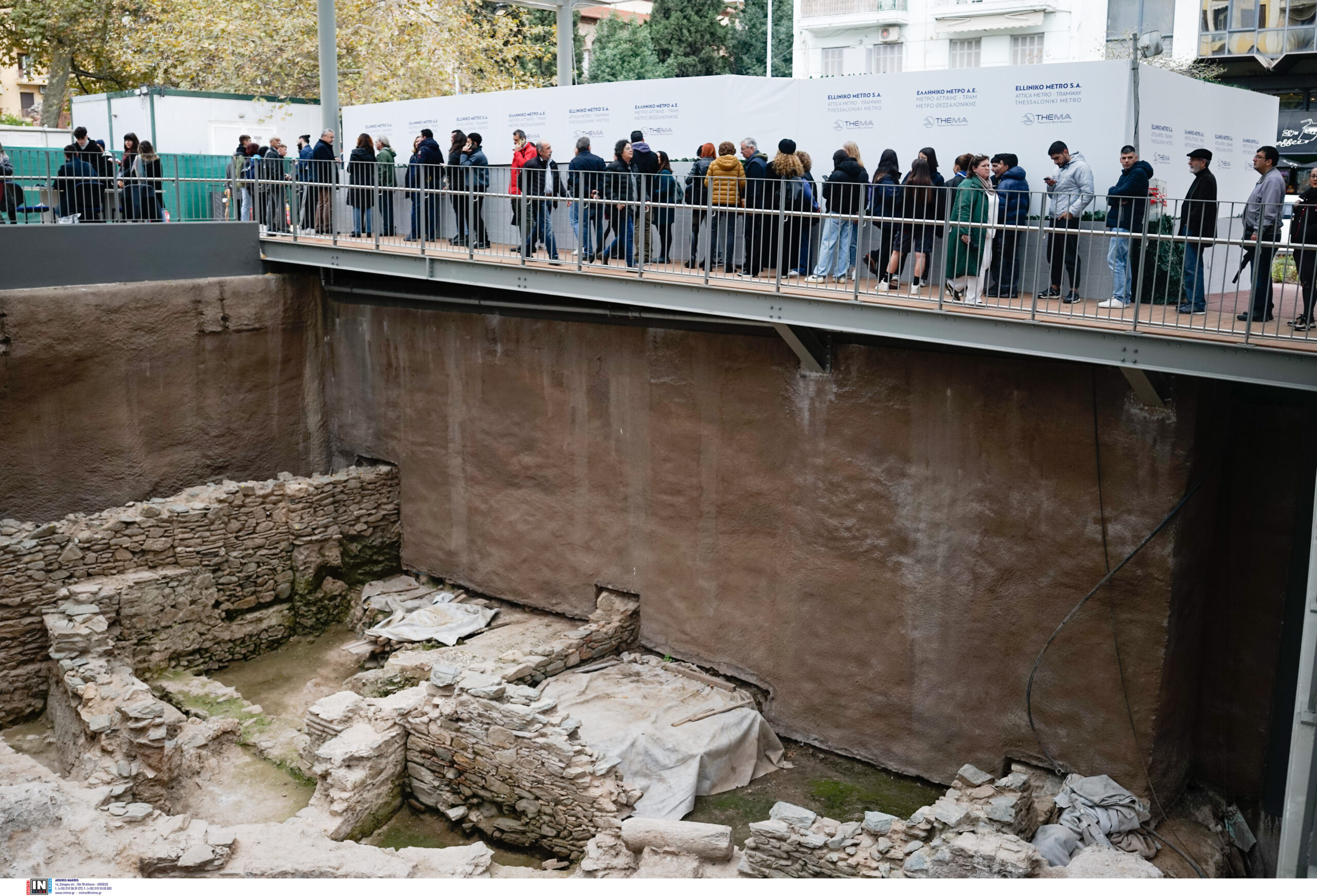 Μετρό Θεσσαλονίκης: Κοσμοσυρροή στο σταθμό Αγίας Σοφίας (φωτογραφίες-βίντεο)