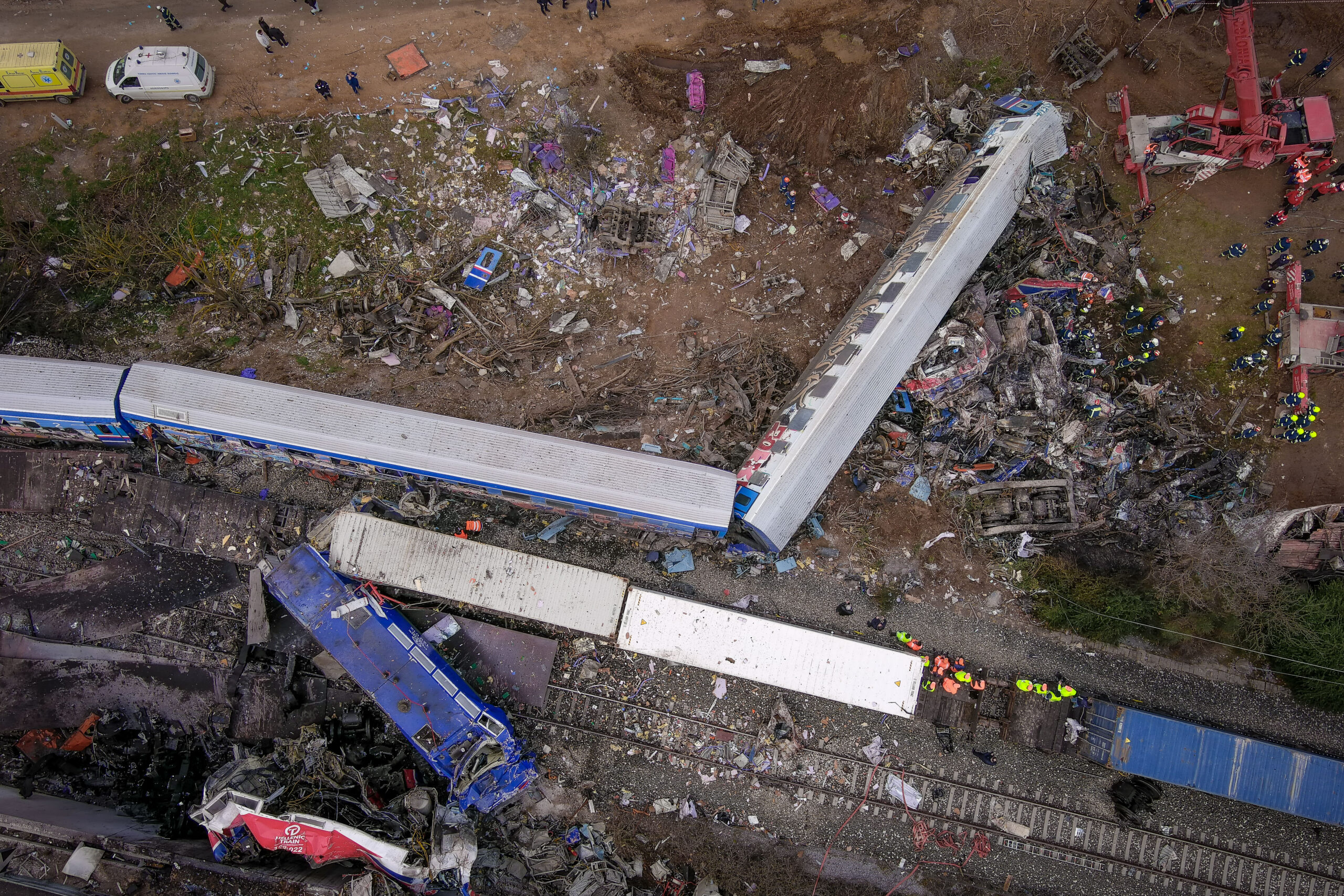 ΕΟΠΥΥ: Οκτώ ερωταπαντήσεις για τη διευκόλυνση των τραυματιών του σιδηροδρομικού δυστυχήματος των Τεμπών