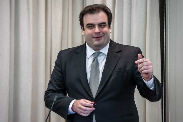 Κυρ. Πιερρακάκης: Αξιολόγηση παντού στην εκπαίδευση, με πρώτο εμένα