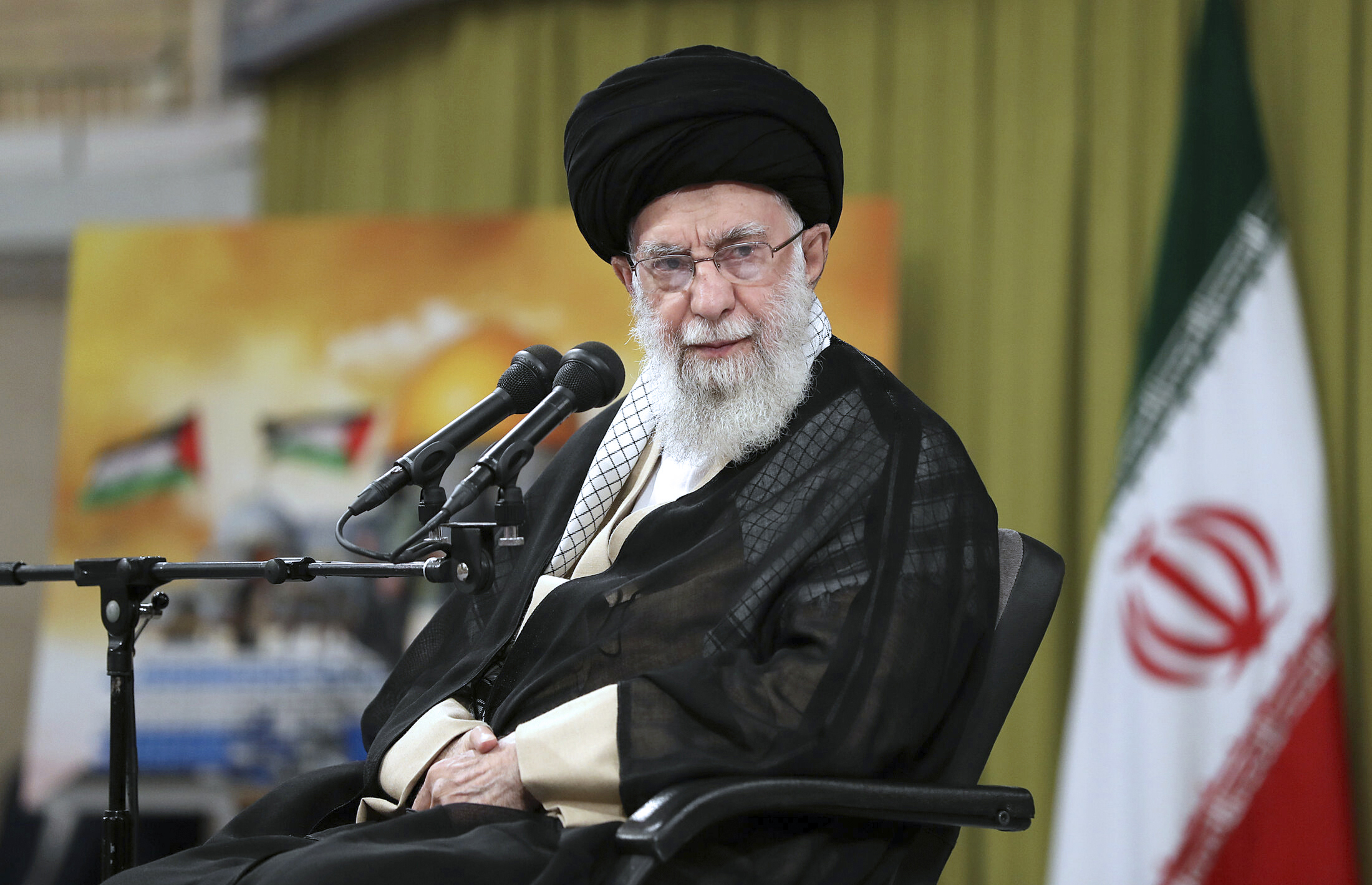 Ιράν: Ο ανώτατος ηγέτης Χαμενεΐ καλεί τις μουσουλμανικές χώρες να κάνουν μποϊκοτάζ στο Ισραήλ