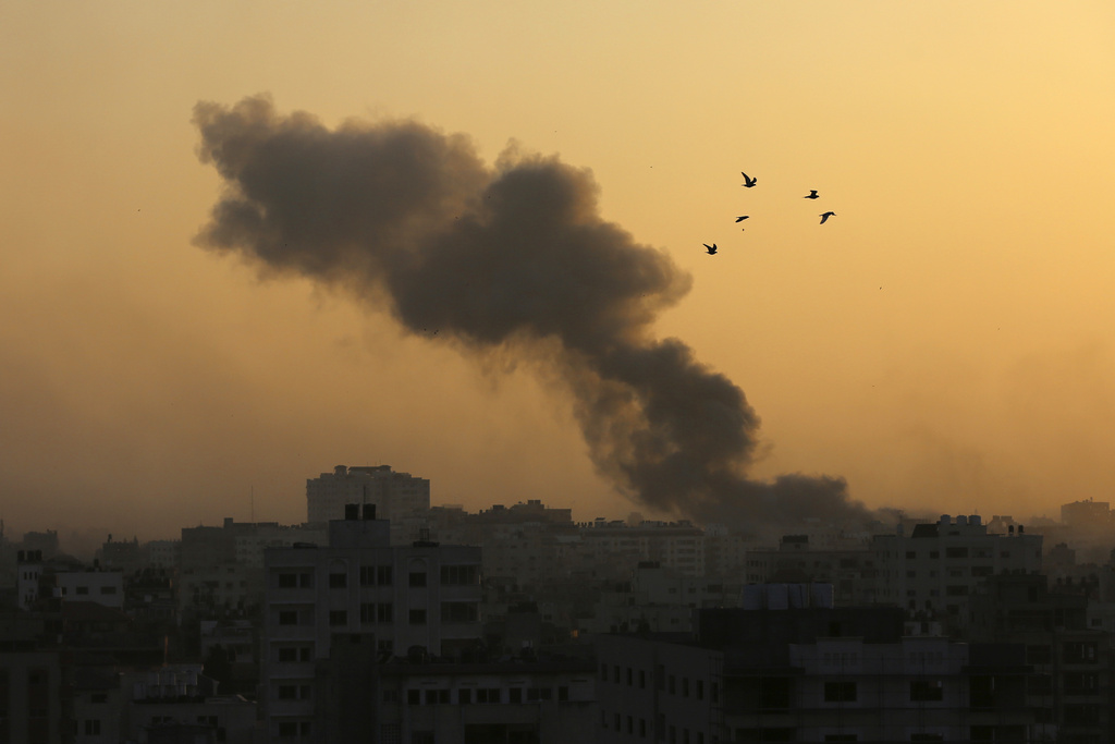 Live: Οι Ισραηλινοί πέρασαν τα περίχωρα της πόλης της Γάζας – Χαμάς και Χεζμπολάχ εκτόξευσαν ρουκέτες από τον Λίβανο