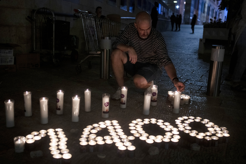 Νέες επιδρομές στη Γάζα: Πάνω από 10.000 οι νεκροί, εκτός λειτουργίας το 60% των ιατρικών υποδομών