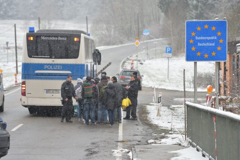 Γερμανία: Ακόμη μια παράταση  20 ημέρων στους συνοριακούς ελέγχους με Πολωνία, Τσεχία και Ελβετία